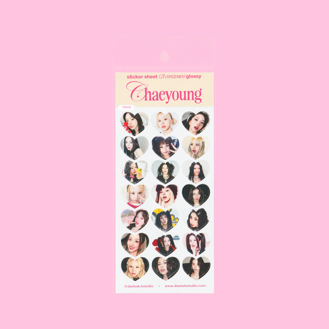 Twice — 21 Corazones Sticker