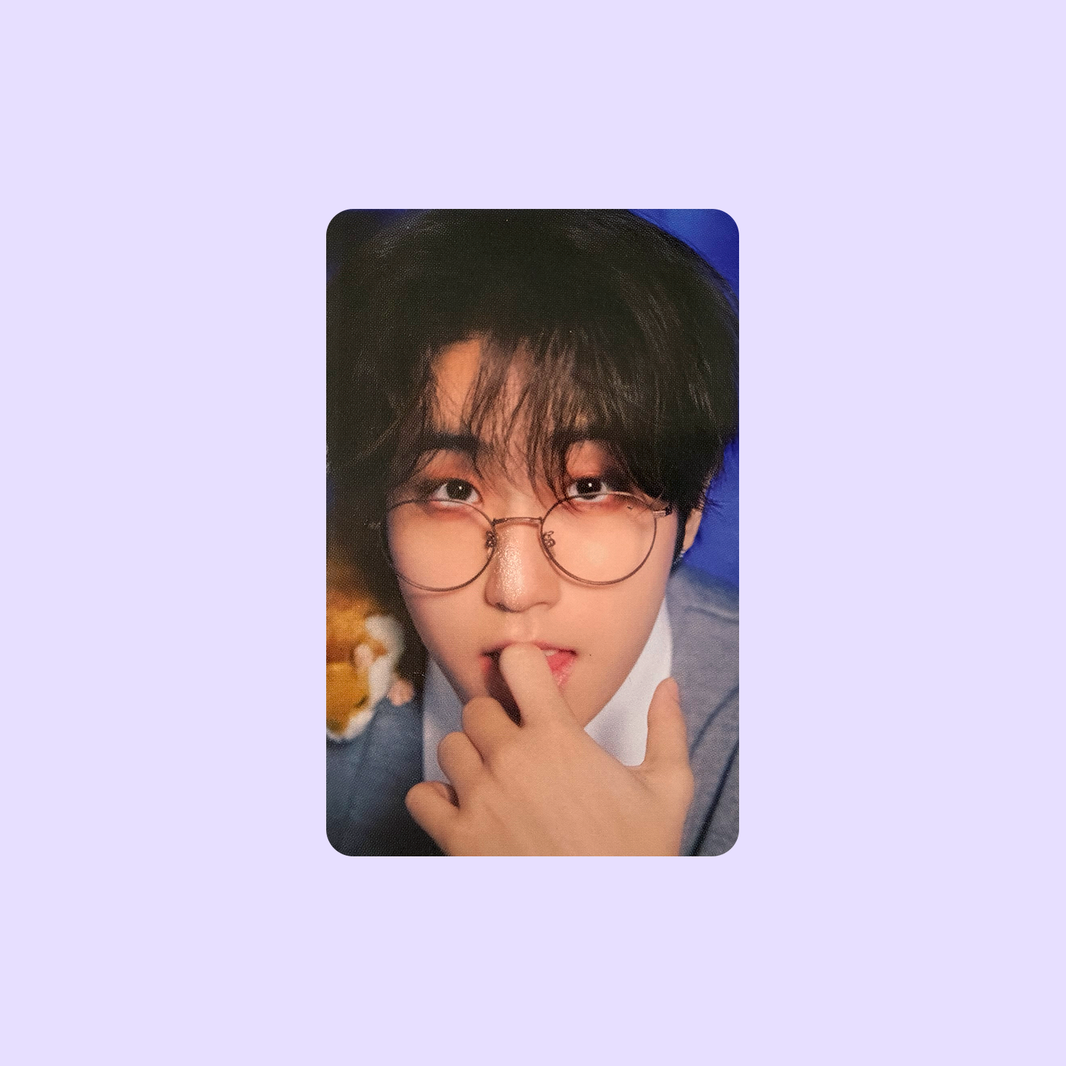 Stray Kids – SKZ’S MAGIC SCHOOL 4TH FANMEETING (Box Tape Benefit Photocard)