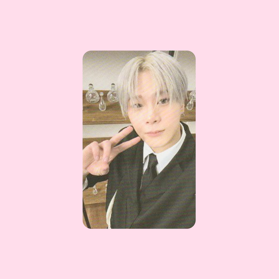 Moonbin - Photocards Originales